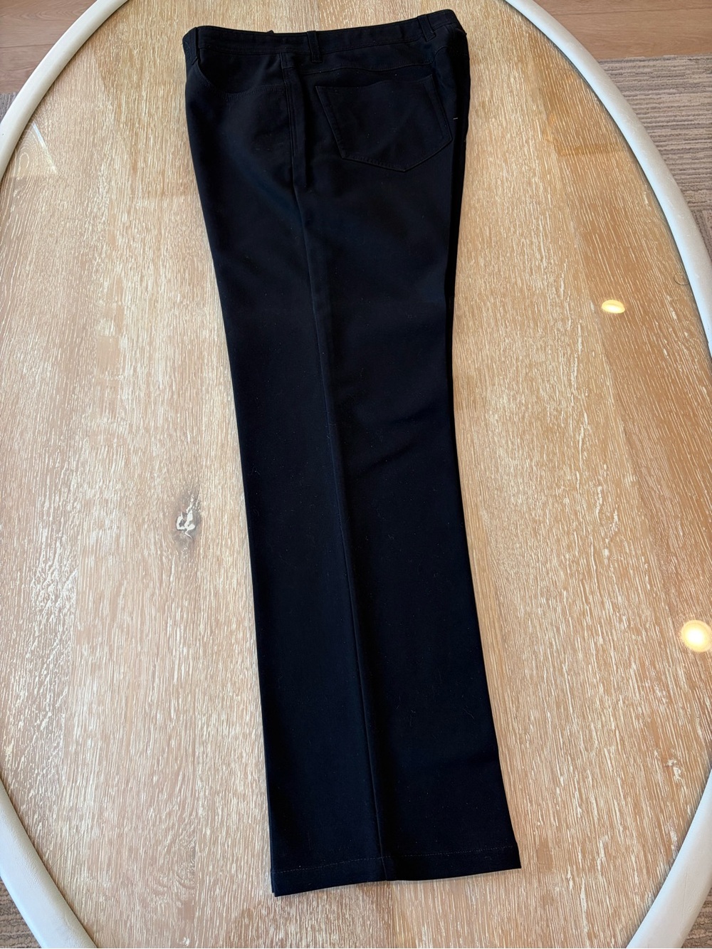 Men's Black Jeans - Straight-Fit - Tailored Everyday Comfort
